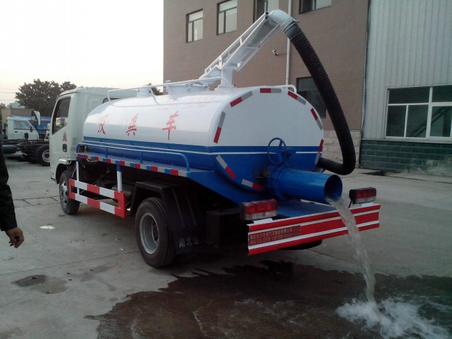吸糞車與吸污車 全面解析區(qū)別，助您正確選車，徹底擺脫選擇誤區(qū)